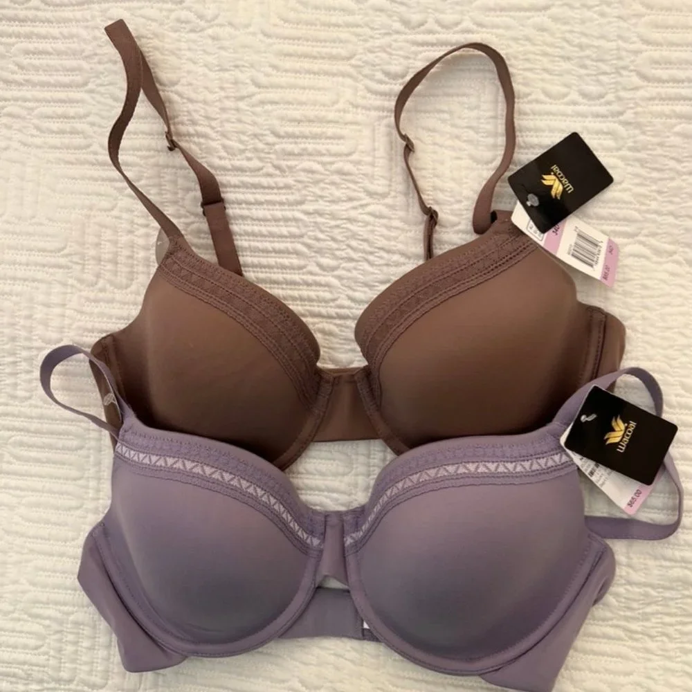 A pair of Wacoal 34 D Perfect Primer Underwire T-Shirt Bras - Picture 1 of 10
